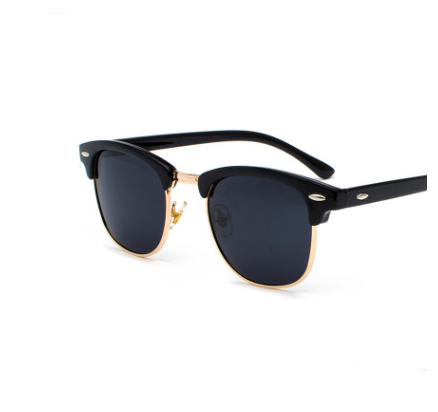 Classic Polarized Sunglasses for Men and Women